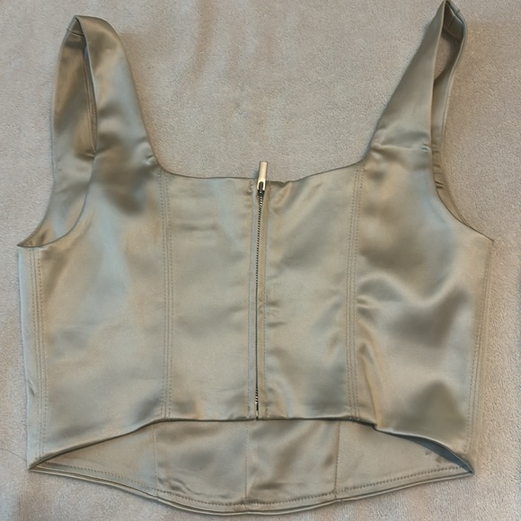 Aritzia Ten By Babaton, Light Grey - Picture 3 of 4
